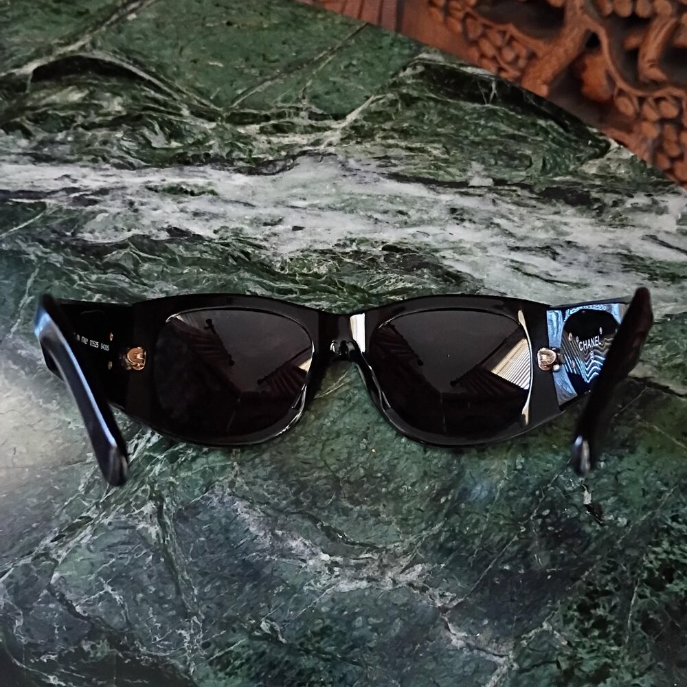 Rare Chanel 1990's Star Les Etoiles Studded CC Sunglasses - Picture 16 of 16